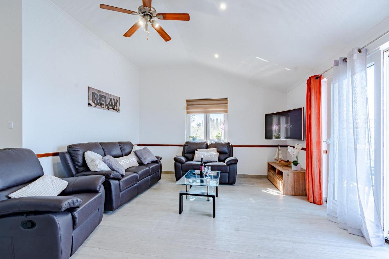 Apartman Mimi Prigradica Ngoại thất bức ảnh