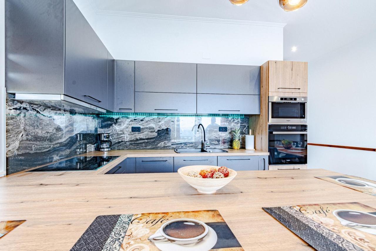 Apartman Mimi Prigradica Ngoại thất bức ảnh