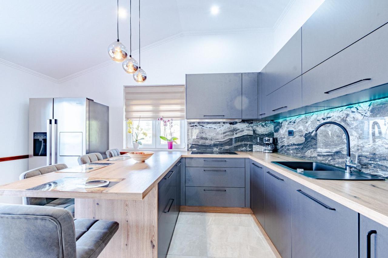 Apartman Mimi Prigradica Ngoại thất bức ảnh